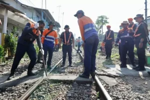 Tiga Perlintasan Liar di Malang Ditutup PT KAI Daop 8 Surabaya, Ini Alasannya