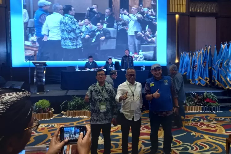 Hendry Ch Bangun Pimpin PWI Pusat, Menang Tipis dalam Kongres