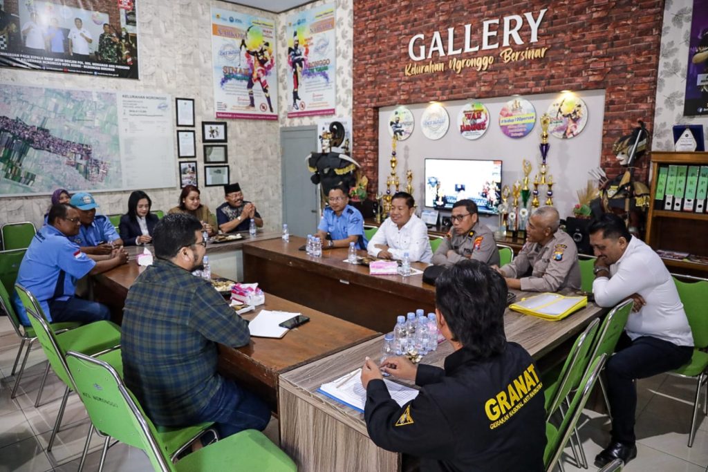 Kelurahan Ngronggo Ikut Lomba Kampung Bersinar Tingkat Jatim, Lurah Ngronggo Optimis Menang