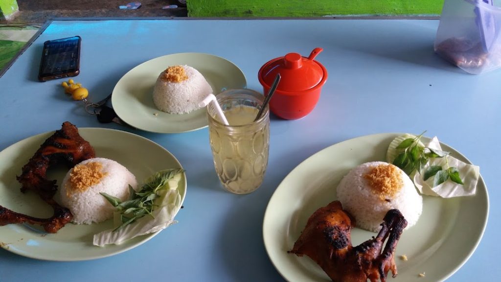 Info Bagi Penggemar Ayam Bakar, Berikut 5 Warung atau Depot Ayam Bakar Paling Top di Nganjuk