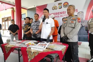 Istri Diselingkuhi, Warga Desa Boro, Kecamatan Selorejo  Kabupaten Blitar Kepruk Kepala Tetangga Pakai Linggis Sampai Meninggal, Begini Ceritanya