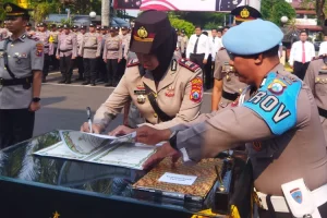 Tiga Perwira Polres Kediri Kota Dimutasi, Kasat Lantas Pindah ke Jambi Diganti Perwira Perempuan Asli Kediri