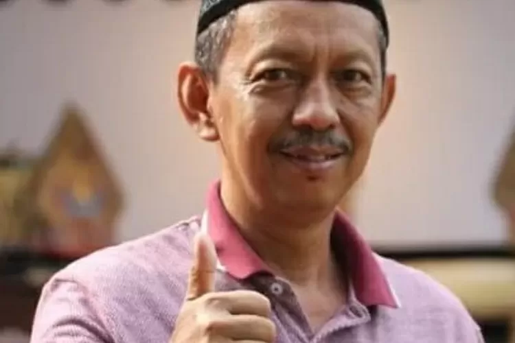 Kepala Sekolah SMP Negeri 3 Kras Kabupaten Kediri Siswantoro memberi arahan pada semua guru agar memberikan pelajaran pada para siswa terkait pentingnya menghindari perundungan atau bullying.