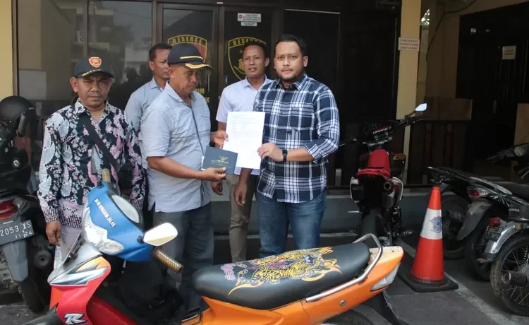 Sepeda motor Zuzuki milik Mashadi (61) warga Desa Betet, Kecamatan Ngronggot, Kabupaten Nganjuk yang dilaporkan hilang 3 tahun lalu kini telah ditemukan kembali.