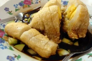 Pempek, Kuliner Palembang yang Wajib Kamu Coba