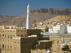 Anda Ingin Segera Berkunjung ke Kota Seribu Wali ? Ini Tips yang Bisa Dilakukan