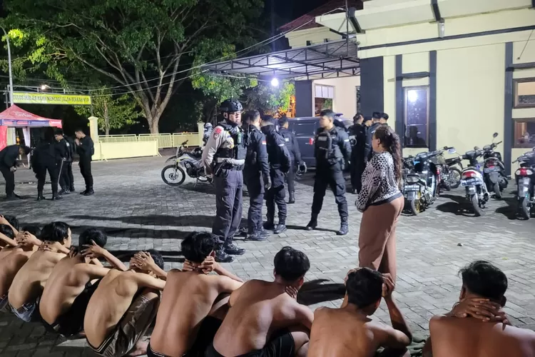 Polres Kediri Amankan Puluhan Sepeda Motor Balap Liar, Ada yang Berusaha Kabur