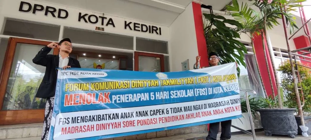 Kecewa Pada Komisi C DPRD Kota Kediri, FKDT Akan Langsung Mengadu Ke PJ Wali Kota Soal Evaluasi 5 Hari Sekolah