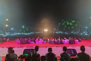 Ganjar Pranowo vidcall Warga Ponorogo, Minta Ikut Doakan Palestina