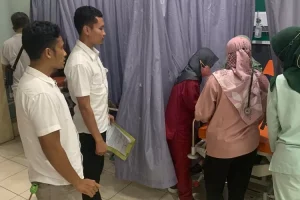 Terjadi di Lamongan, Karena Diperingatkan Tidak Pakai Sepatu, Siswa SMP di Lamongan Nekat Bacok Gurunya