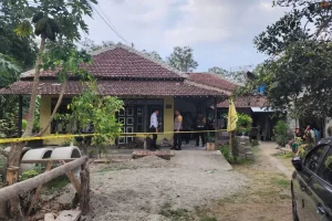 Geger, Penemuan Kerangka Manusia di Blitar, Dicor di Dalam Kamar Sebuah Rumah 