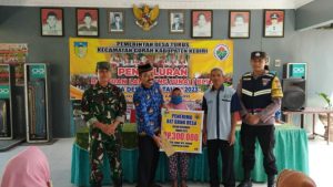 Puluhan KPM di Desa Turus Kecamatan Gurah Dapat BLT DD Tahap Akhir, Ini Infonya  