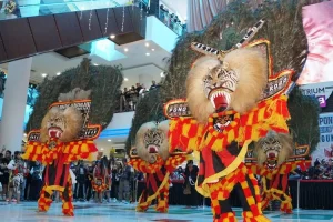 Seni Reog Ponorogo Tampil Memukau Plaza Angsana Mall Johor Bahru Malaysia