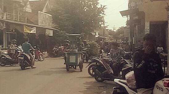 Parkir di Pasar Semen Semrawut, Jadi Penyebab Kemacetan Karena Tidak Diatur  