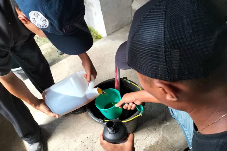 Hasil Laboratorium Air Sumur Tempurejo Tunjukkan Penurunan TPH, SPBU Siap-siap Lakukan Pengurasan Sumur