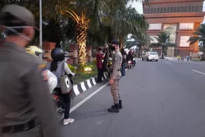 Warga dan Pedagang Kecewa, Malam Pergantian Tahun di SLG Tanpa Hiburan dan Pesta Kembang Api   