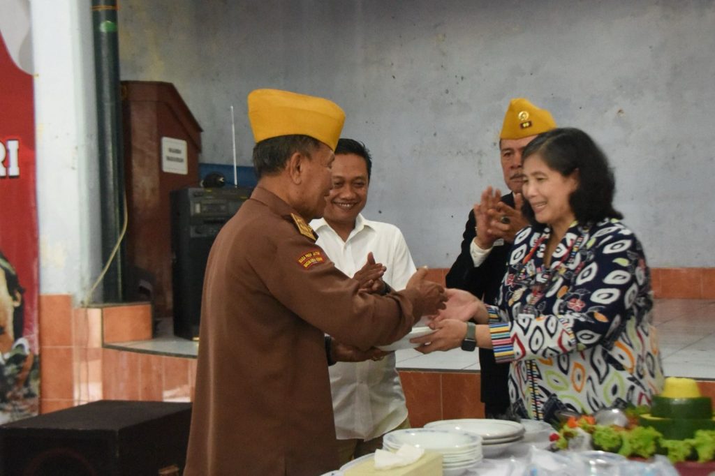 Tasyakuran HUT LVRI ke-67P, PJ Wali Kota Kediri Zanariah Apresiasi Veteran 