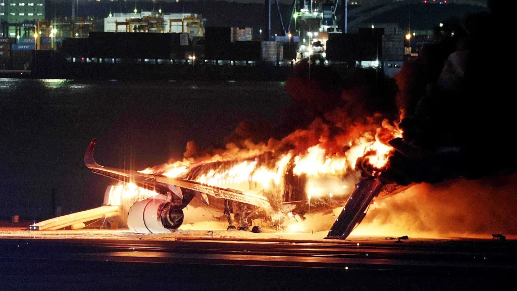 Pesawat Penjaga Pantai yang Bertabrakan Dengan Pesawat Japan Airlines Ternyata Belum Diizinkan Lepas Landas