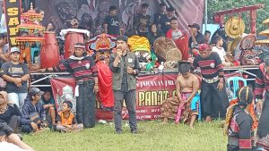 Tim Relawan Kemenangan Ganjar-Mahfud Kota Kediri Gelar Bazar Murah dan Jaranan, Ini Infonya