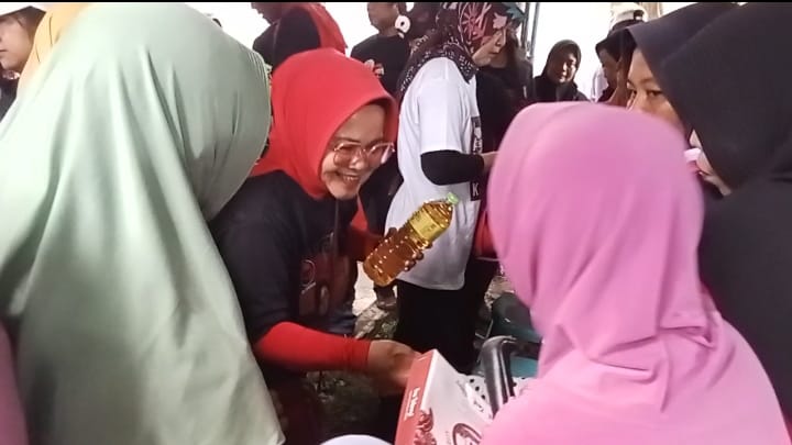 Hari Terakhir Kampanye, Ganik Sunarsiwi Gelar Pasar Murah