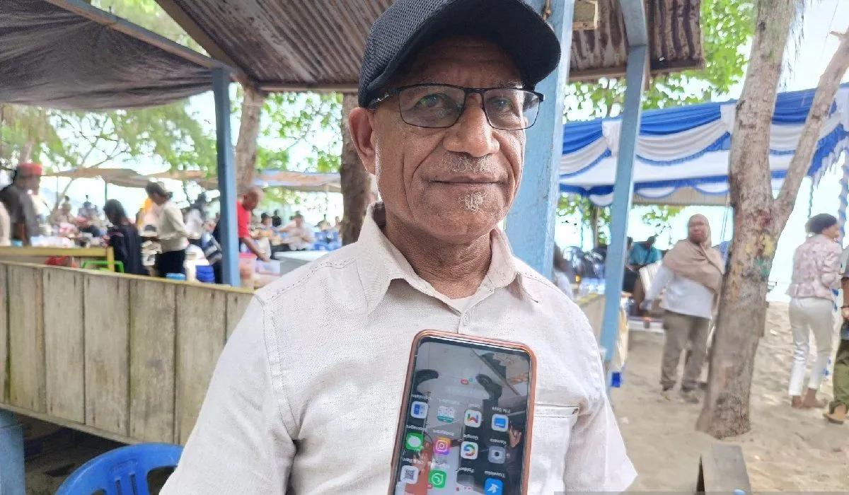 Ketua Komisi Pemilihan Umum (KPU) Papua, Steve Dumbon menyampaikan ada 36 Tempat Pemungutan Suara (TPS) yang akan menjalankan pemungutan suara ulang.