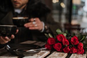 Membuat Kenangan Manis Saat Hari Valentine, Ini Ide Liburan Romantis yang Tidak Akan Terlupakan