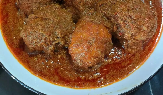 Inspirasi Menu Buka Puasa Simpel, Ini Resep Rendang Telur yang Sat Set Set 