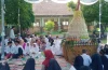 Doa Bersama dan Grebek Apem Siswa di Jombang Sambut Ramadan 1445 H