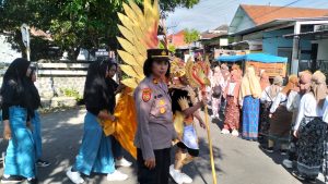 Jalan Kreasi Ramaikan Agenda Dies Natalis SMKN 1 Semen Kabupaten Kediri