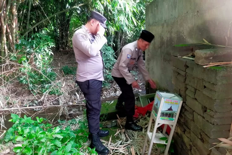 Belasan Kotak Amal Berserakan di wilayah Sananwetan Blitar, Polisi Masih Selidiki