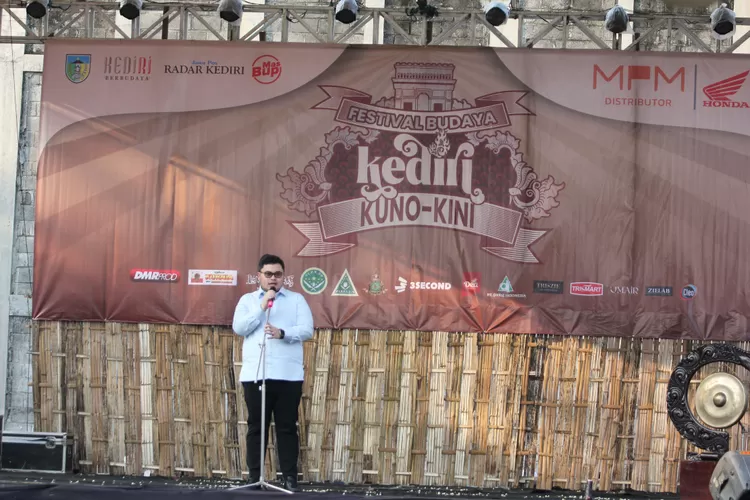 Mas Dhito Buka Festival Budaya Kuno Kini dan UMKM, Sambut Hari Jadi Kabupaten Kediri ke-1220