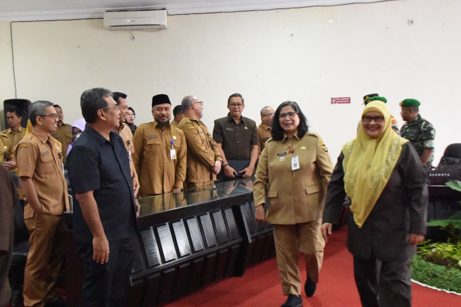 Hadir di Agenda Rapat Paripurna DPRD Kota Kediri, Pj Wali Kota Kediri Beri Penjelasan Pengajuan LKPJ Tahun Anggaran 2023