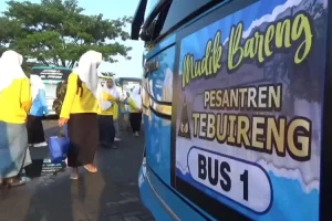 Ribuan Santri Tebuireng Jombang Mudik Bareng,  Diantar Puluhan Armada Bus 