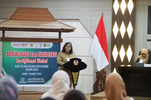 Pj Wali Kota Kediri Dorong Pelaku Usaha Lengkapi Legalitas Usaha dengan Sertifikasi Halal