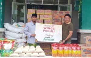 Berbagi di Bulan Suci, Yayasan Wings Peduli Salurkan Paket Sembako ke Ponpes di Jatim, Termasuk di Kediri