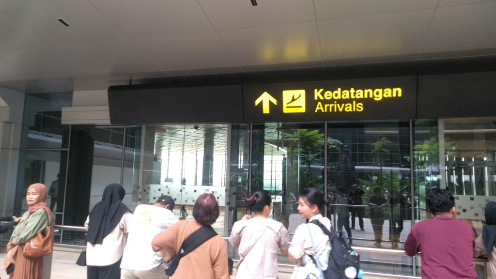 Bandara Dhoho Kediri Beroperasi, Ini Tips Buat Yang Baru Pertama Naik Pesawat