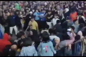 Konser Gilga Sahid di Kota Batu, Diwarnai Banyak Insiden Seperti Maling Handphone dan Adu Jotos