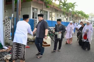 Bupati Kediri, Mas Dhito Bersama Menseskab Rayakan Lebaran Idul Fitri di Kediri