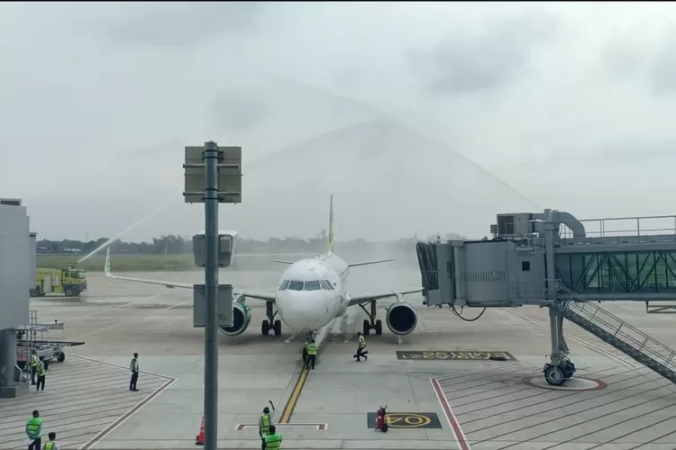 Citilink menjalankan penerbangan perdana ke Bandara Dhoho dengan rute Jakarta-Kediri-Jakarta