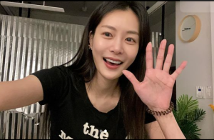 Song Da Eun Balas Cibiran Netizen Ditengah Rumor Pacaran dengan Jimin BTS 