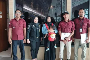 Kantor Imigrasi Kelas II Non TPI Kediri Deportasi Ibu dan Anak  Asal Sri Lanka, Ini Alasannya