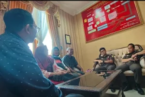 Putusan Hakim Terhadap Kades Jambean Kecamatan Kras Terlalu Ringan, Warga Tidak Terima, Dukung Langkah Banding