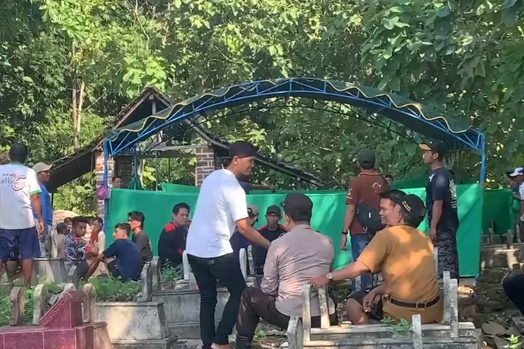 Dilaporkan Tewas Kecelakaan Tunggal, Makam Warga Ponorogo Dibongkar, Satu Orang Ditetapkan Tersangka, Ternyata Ini Kasusnya