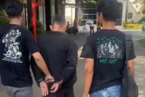 Satreskrim Polres Kediri Bekuk Pencuri Motor dan HP dengan TKP  Masjid Baitul Muttaqin, Badas, Pelaku Warga Probolinggo