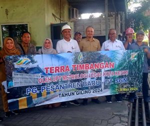 Disperdagin Lakukan Tera Ulang DCS di Pabrik Gula Kota Kediri, Tingkatkan Pengiriman Tebu dari Petani