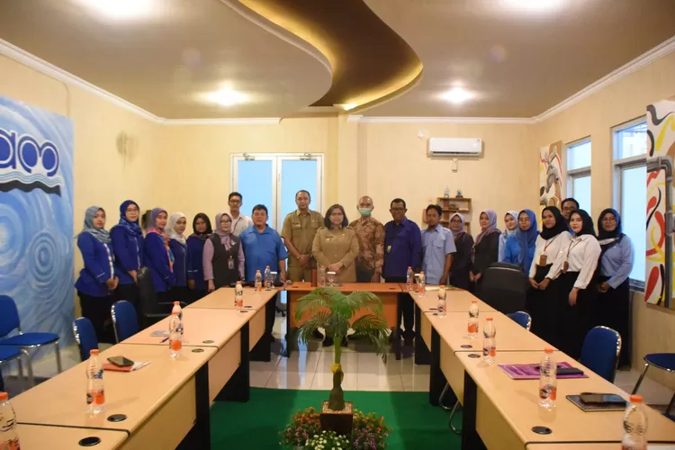 Buka Bimtek dan Workshop BUMD, Pj Wali Kota Kediri: Terus Beri Layanan Terbaik