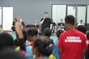 Buka Kejuaraan Bulu Tangkis Bupati Cup, Mas Dhito Berharap Cabor Bulu Tangkis Jadi Penyumbang Medali Terbanyak Porprov 2025