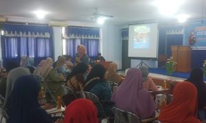 Pelatihan Fotografi dan Desain Produk oleh KNPI Kediri, Mendorong Kemajuan UMKM di Era Digital