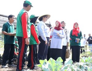 Sekolah Peduli Inflasi Disambut Baik, Pj Wali Kota Kediri Zanariah Harapkan Anak-anak Paham Komoditas Pangan Penyumbang Inflasi