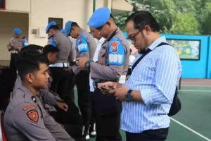 Propam Polres Malang Cek Handphone Ratusan Anggota, Ini yang Dicari